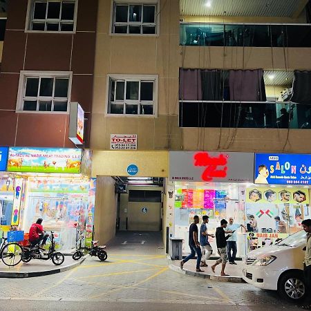 Comfort Tourist Place For Male 두바이 외부 사진