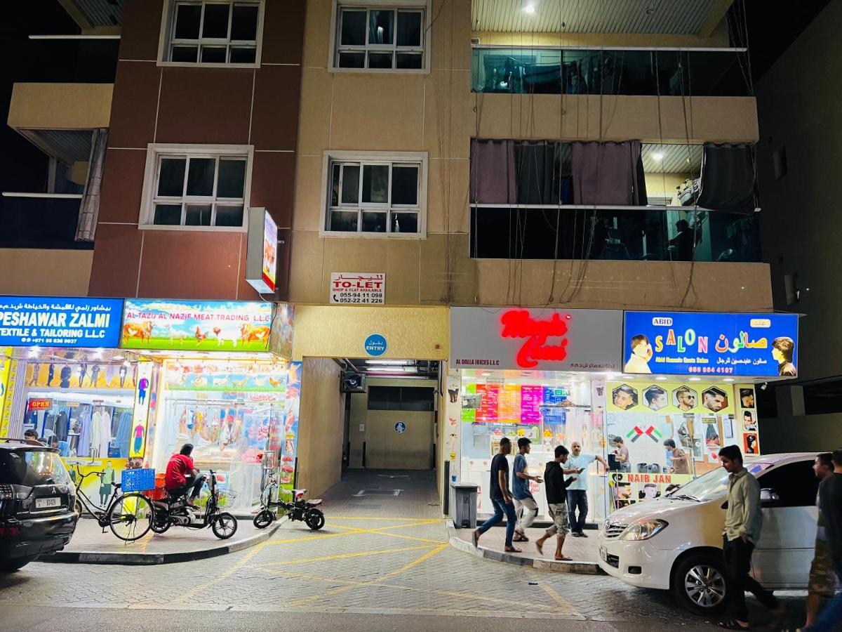 Comfort Tourist Place For Male 두바이 외부 사진